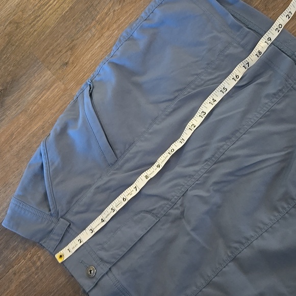 Duluth Trading Dry on the Fly Skort Tech Skirt UPF 50 Pockets - Picture 9 of 10